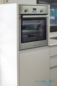 Built In Modern Kitchen ชุดครัวสีเทาในสไตล์โมเดิร์นเรียบเท่, เตาอบบิ้วอิน,
