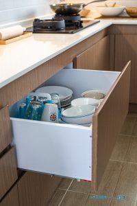 ครัวไทยสไตล์โมเดิร์น บิ้วอินทับโครงปูนสุดแกร่ง, ชุดครัวบิ้วอิน, ครัวไทย, ชุดครัวสไตล์โมเดิร์น, ลิ้นชักจัดเก็บ,