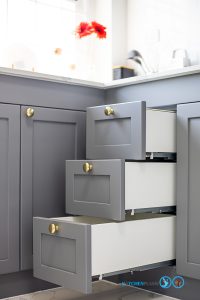 Matt Gray Kitchen, ชุดครัวโครงปูน, บิ้วอินชุดครัว, ชุดครัวตัวแอล, ชุดครัวสไตล์คลาสสิก, ครัวสีเทาด้าน, ลิ้นชักชุดครัว, 
