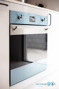 Tiny Modern Kitchen 2 Side I-Shape, ครัว 2 ฝั่งสไตล์โมเดิร์น, ครัวขนาดเล็ก, ครัวตัวไอ, ชุดครัวสีขาวเงา, ชุดครัวสไต์โมเดิร์น, ชุดครัวพลาสวูด, ชุดครัวกันน้ำกันปลวก, ชุดครัวคิทเช่นฟอร์ม,