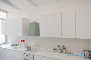 Modern White Kitchen ชุดครัวโทนขาวล้วนสไตล์โมเดิร์น, ชุดครัวโทนขาว, ครัวบิ้วอิน, ครัวกันน้ำกันปลวก, ครัวตัวแอล, Modern Kitchen, White Kitchen, Kitchenplaswood,