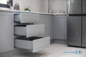Standard Kitchen U-Shape ชุดครัวบิ้วอินตัวยู เรียบง่าย ใช้งานสะดวก, ชุดครัวตัวยู, ชุดครัวบิ้วอิน, ชุดครัวโทนสีเทา, ครัวพลาสวูด, ชุดครัวกันน้ำกันปลวก100%, 