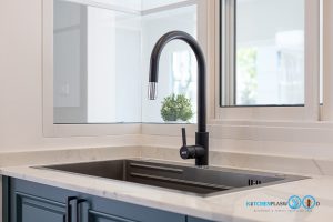 Classic Kitchen I Shape + Counter Pantry Design, ชุดครัวบิ้วอิน, ชุดครัวสไตล์คลาคสิค, ชุดครัวตัวไอ, ชุดครัวพลาสวูด, ครัวตัวไอ 2 ฝั่ง, ครัวบิ้วอินขนาดเล็ก, ชุดครัวกันน้ำกันปลวก, คิทเช่นฟอร์ม, 