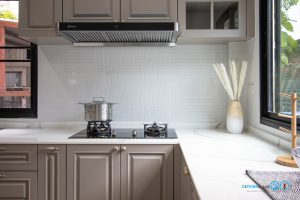 Classic U-Shape Kitchen ชุดครัวดีไซน์หรูสไตล์คลาสสิค, ชุดครัว, ครัวบิ้วอิน, ครัวตัวยู, เฟอร์นิเจอร์บิ้วอิน, ตกแต่งภายใน, ชุดครัวกันน้ำกันปลวก100%, Kitchen,Kitchenform, Classic Kitchen, Kitchen U-Shape, Kitchendesign,