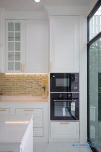 ชุดครัวคลาสสิกโทนขาวล้วน, Luxury White, Luxury Design, ชุดครัวบิ้วอิน, ชุดครัวสไตล์คลาสสิก, Kitchen, Kitchen Classic, Kitchenform, คิทเช่นฟอร์ม, ชุดครัวกันน้ำกันปลวก100%, 